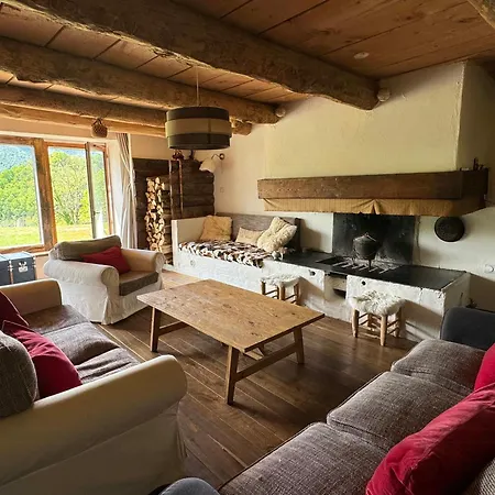 Tatil Evi Renovated Barn With Pyrenees Mountain Views